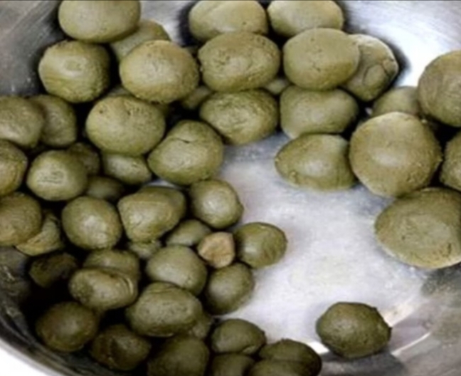 लोकसभा चुनाव से पहले क्राइम ब्रांच पुलिस की बड़ी कार्रवाई, अवैध भांग की फैक्ट्री में मारा छापा, भारी मात्रा में भांग किए जब्त…