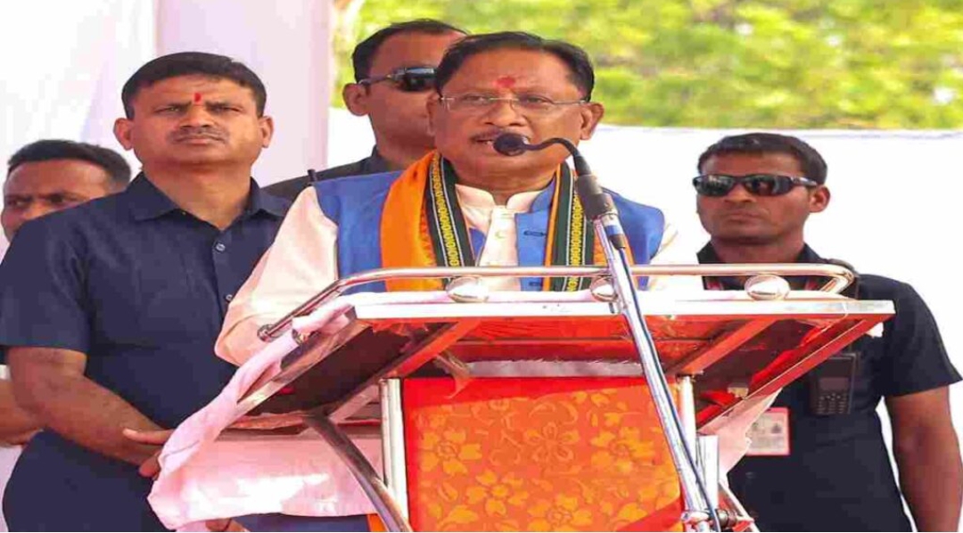 कांग्रेस पर निशाना साधते हुए मुख्यमंत्री साय ने कहा प्रधानमंत्री मोदी जी ने कह दिया है आरक्षण कभी ख़त्म नहीं होगा