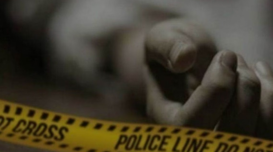 एक ही फंदे पर लटकती मिली प्रेमी-प्रेमिका की लाश, प्रेम प्रसंग में आत्महत्या की आशंका…