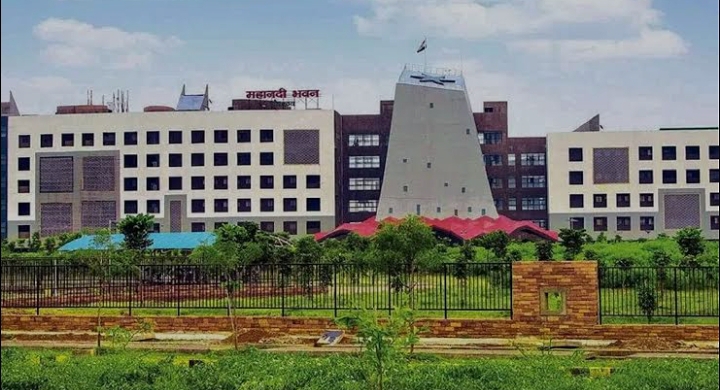 छत्तीसगढ़ के स्वास्थ्य विभाग में बंपर तबादला, कई जिलों के बदले गए CMHO, देखें आदेश
