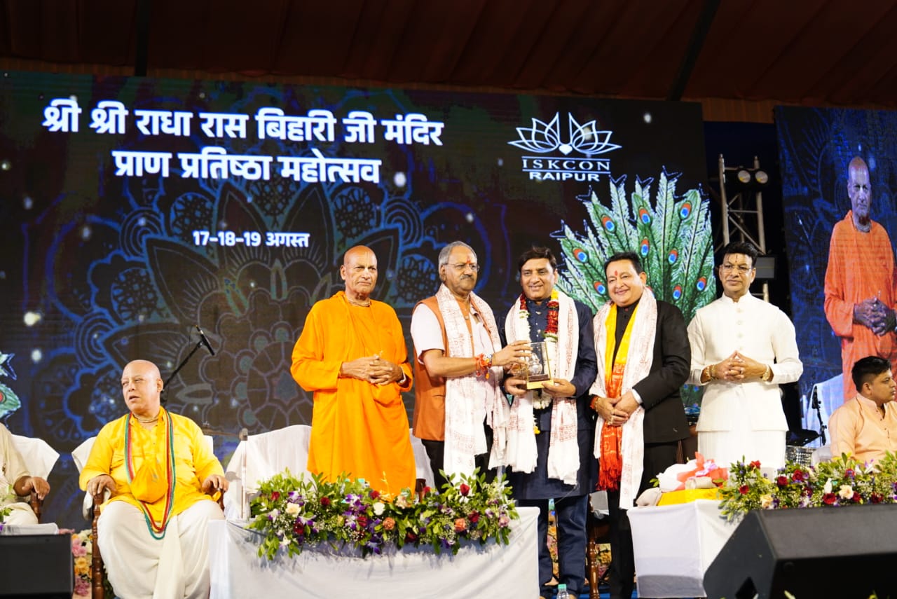 मथुरा में जल्द ही श्री कृष्ण जन्मभूमि पर बनेगा भव्य मंदिर : बृजमोहन अग्रवाल