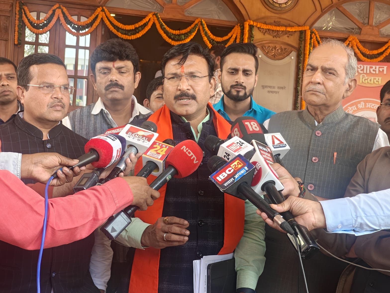 संगठन चुनाव की समीक्षा और निकाय व पंचायत चुनावों की रणनीति को लेकर भाजपा की मेराथन बैठकें हुईं