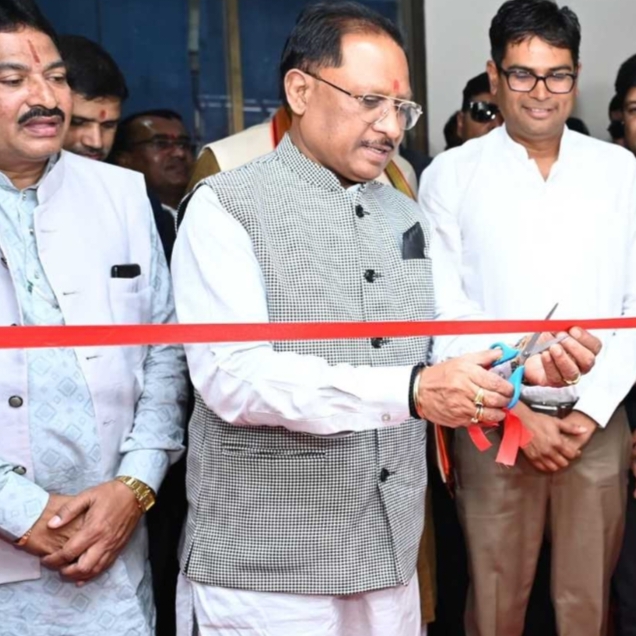 सीएम विष्णु देव साय ने रावतपुरा सरकार इंस्टीट्यूट ऑफ मेडिकल साइंसेस के नवीन भवन का किया लोकार्पण