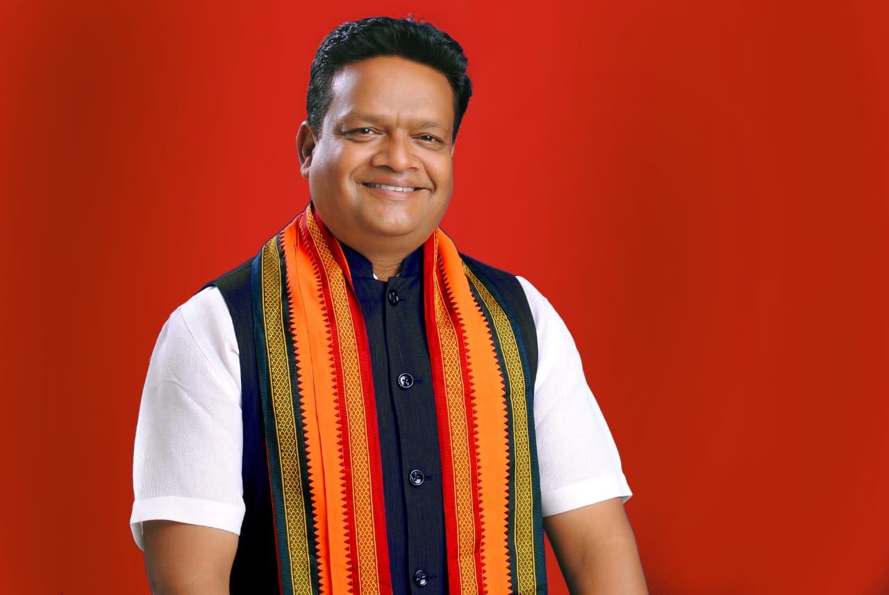 एक और पीसीसी मतलब प्रदेश चमचा कमेटी – देवलाल ठाकुर