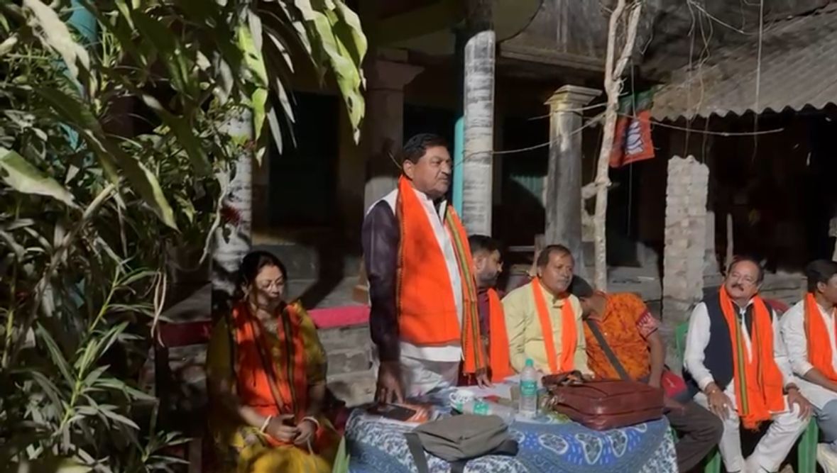 कुलतली में गूंजा संगठन का संकल्प, खाद्य मंत्री दयालदास बघेल ने भरी कार्यकर्ताओं में नई ऊर्जा