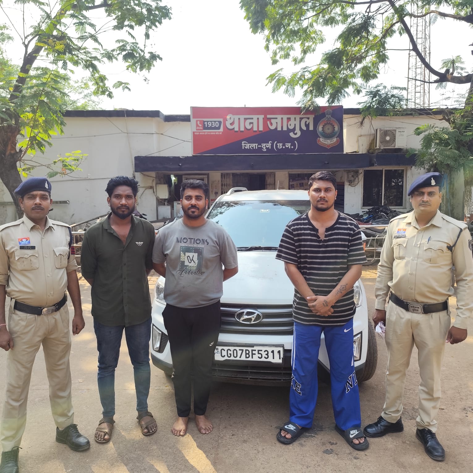 महादेव ऑनलाइन सट्टा ऐप पर पुलिस का शिकंजा, जामुल पुलिस की सर्जिकल स्ट्राइक