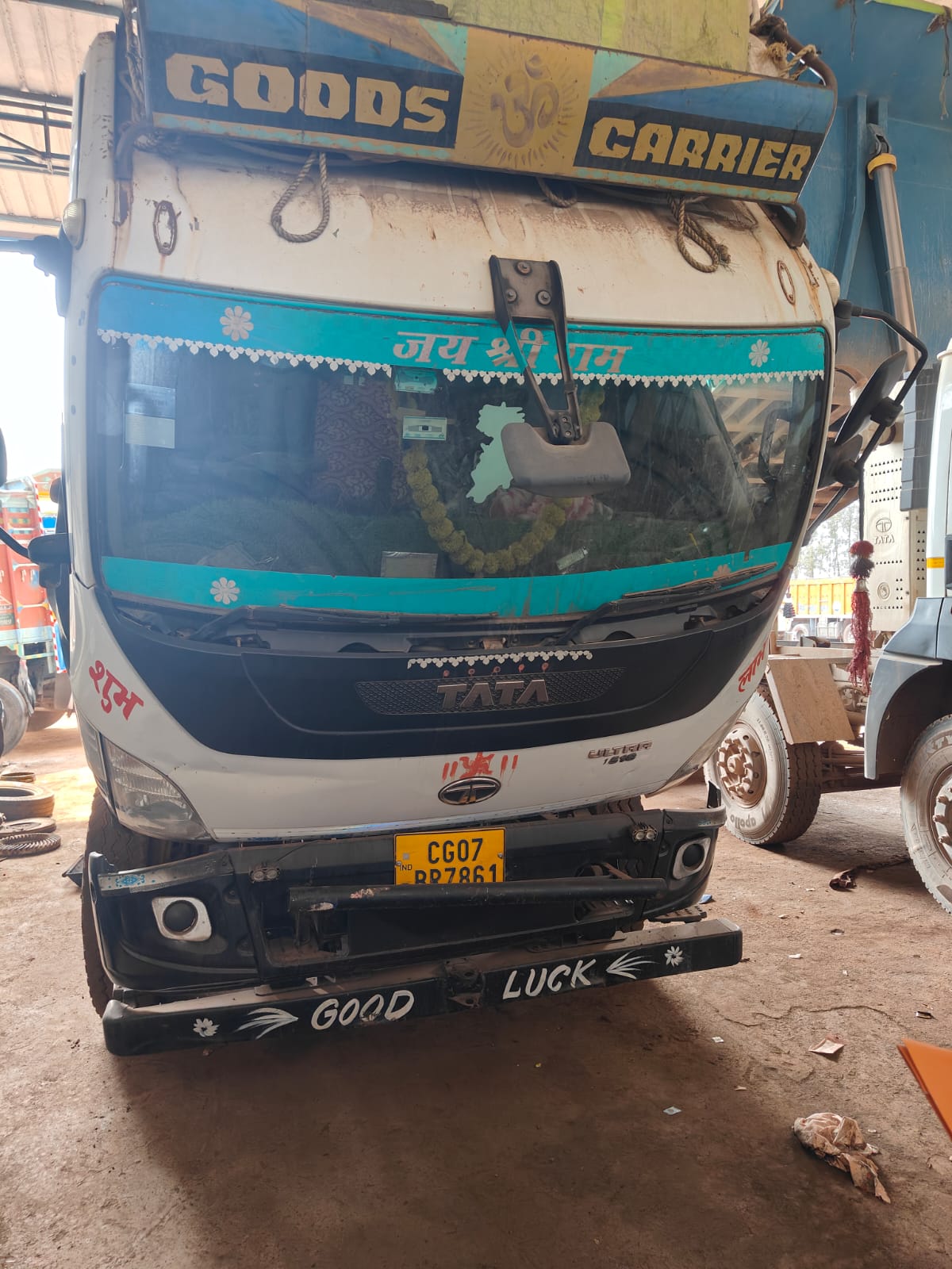 शराब घोटाले में EOW की बड़ी कार्रवाई, 3 और वाहन जब्त